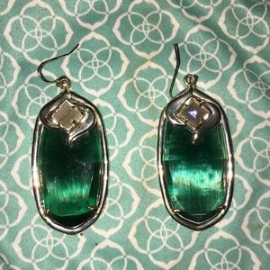 Kendra Scott Emerald Holiday Danielle Earrings